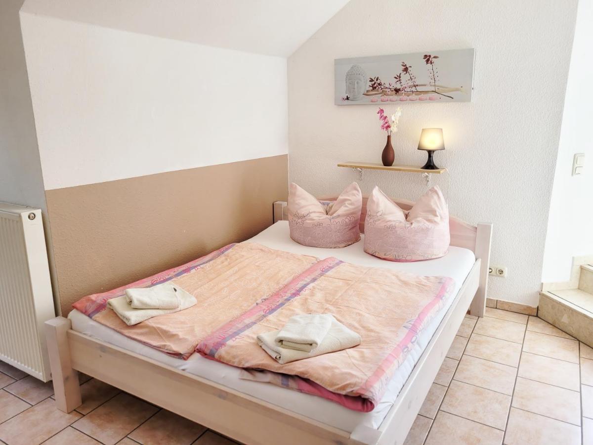 Pension Landhaus Teichgraf ヴォルガスト エクステリア 写真