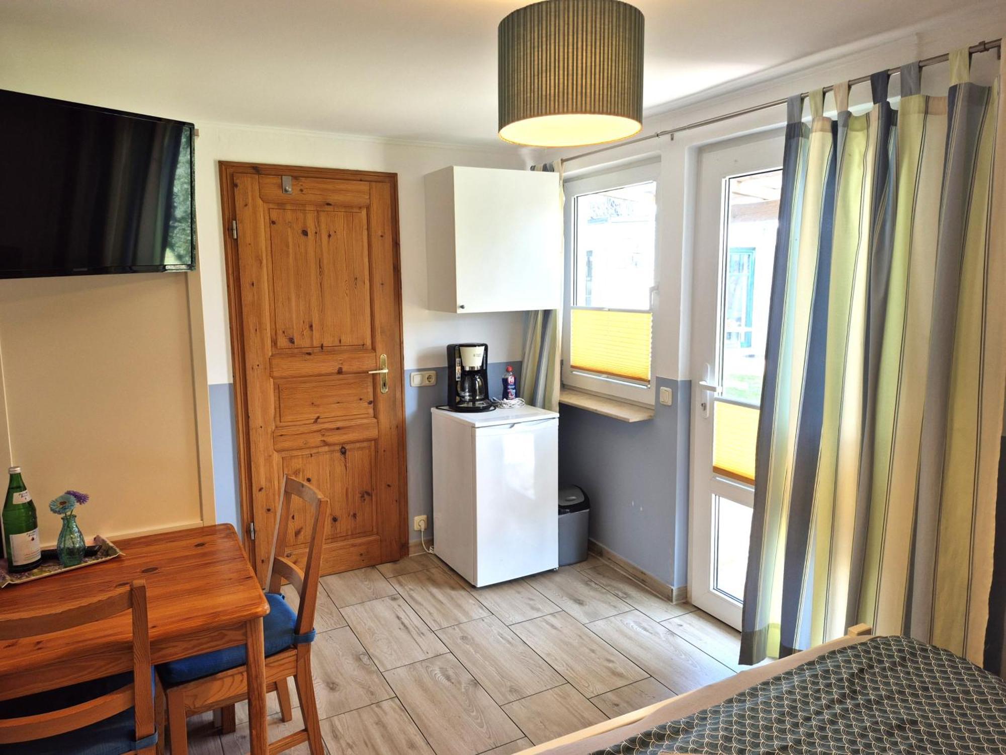 Pension Landhaus Teichgraf ヴォルガスト エクステリア 写真