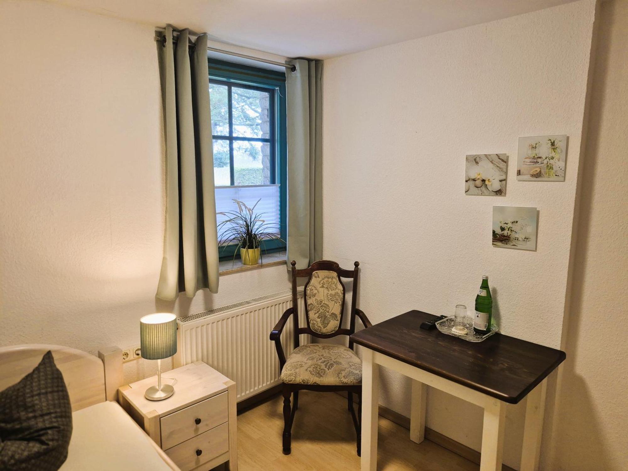 Pension Landhaus Teichgraf ヴォルガスト エクステリア 写真
